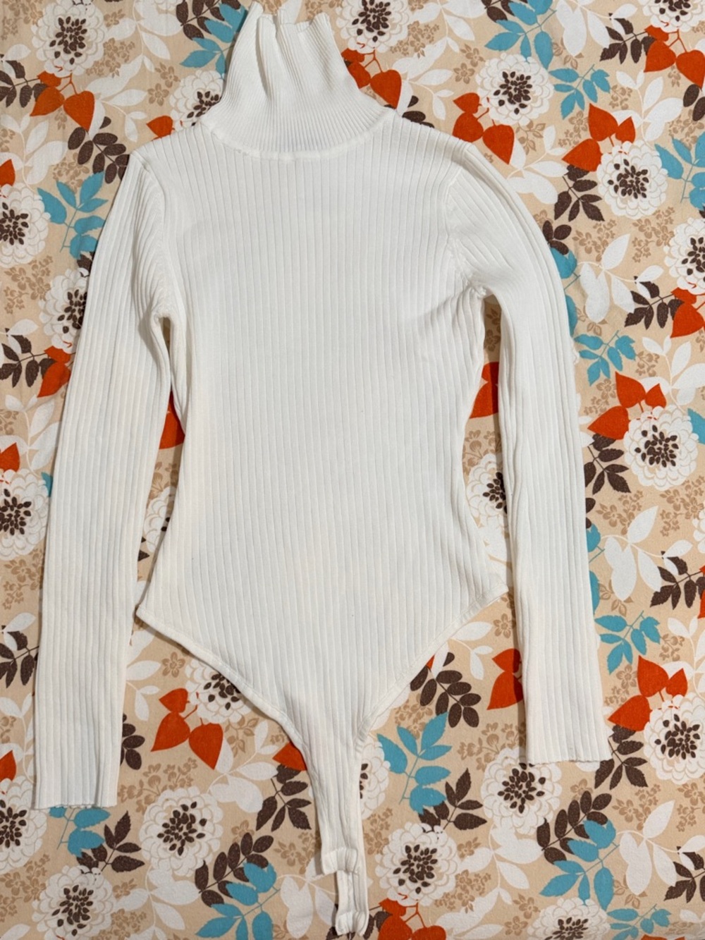 Fashion Nova White Ribbed Turtleneck Long-Sleeve Bodysuit